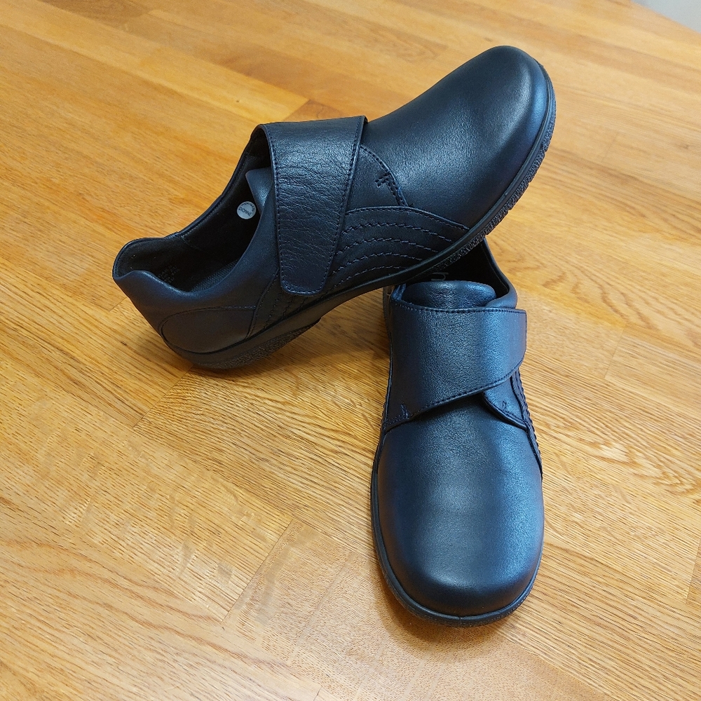 Hotter Ortholite Women's Sugar II Navy Comfort Loafers Size 9.5M Timeless Comfy